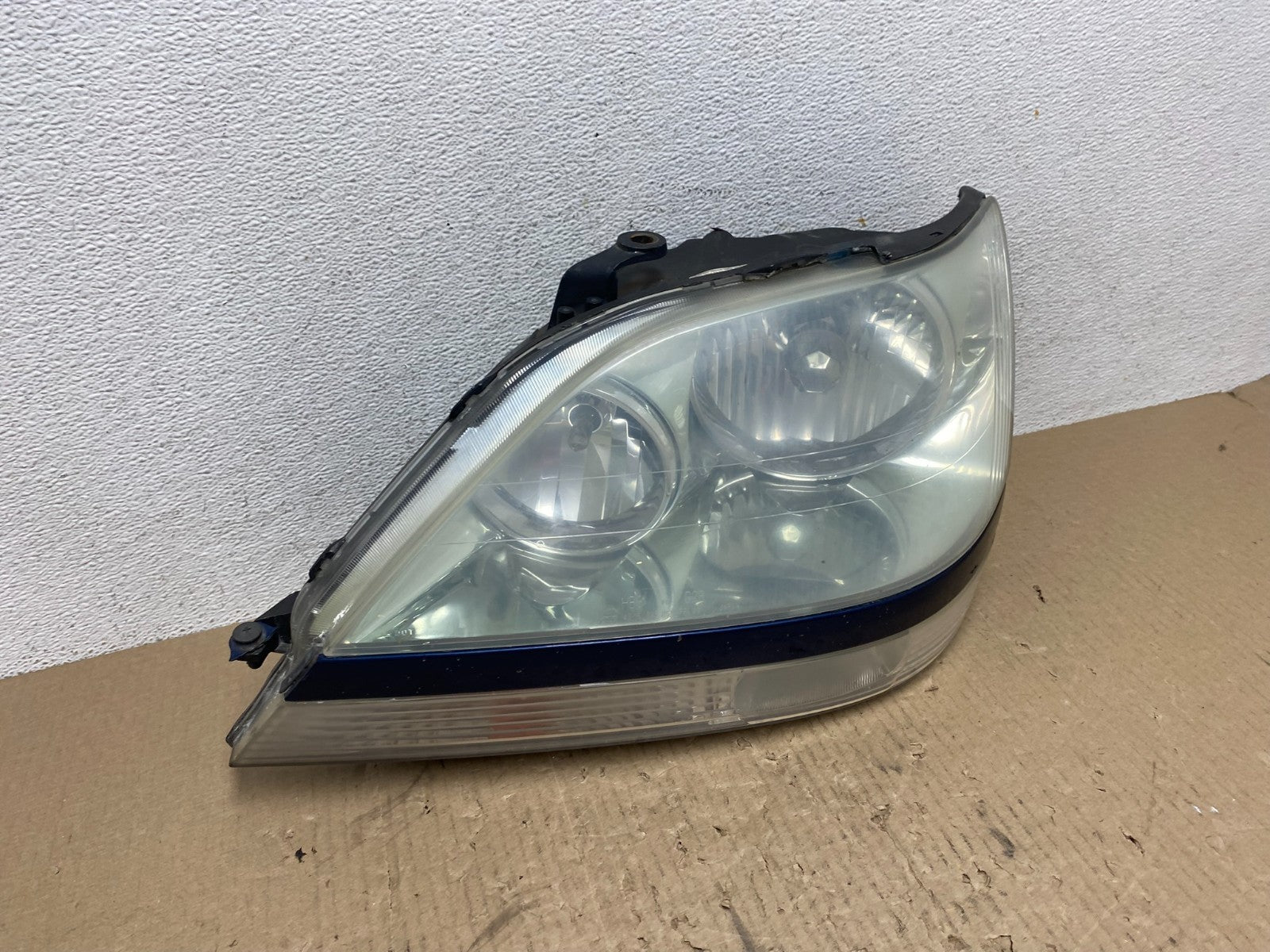 2001 2002 2003 Lexus RX300 Left Driver Headlight Xenon HID AE7119 DW2