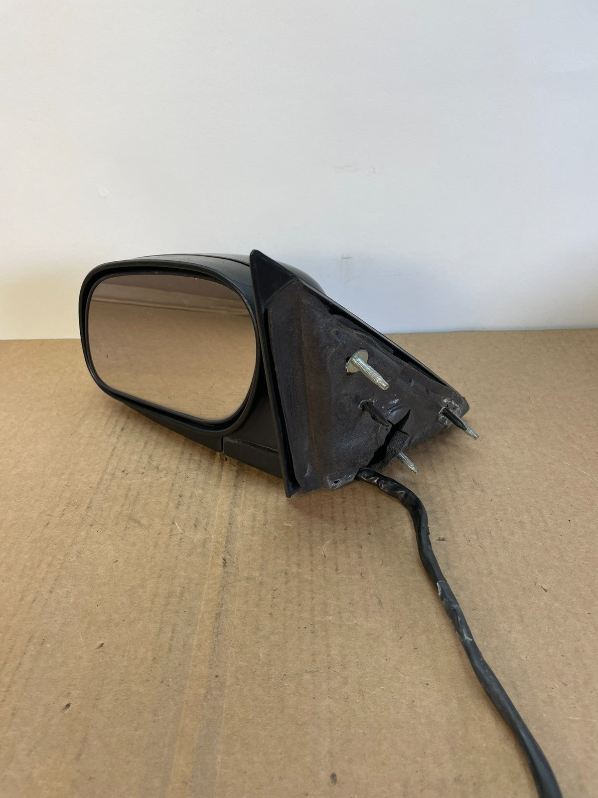 1999 - 2002 Ford Crown Victoria Left Driver LH View Door Mirror AF5474 DW2