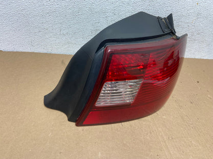 2000 - 2003 Mercury Sable Sedan Right Passenger Rh Side Tail Light AD7908 LK2