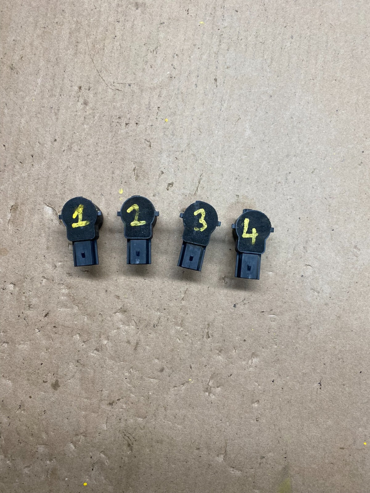 Chevrolet Cadillac Rear Bumper Parking Sensor 4 pcs E1886 Oem PS0