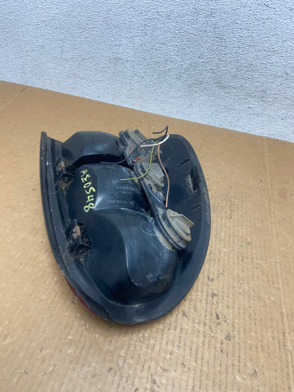1998 to 2003 Dodge Durango Tail Light Right Passenger RH Side AE0548 LK6