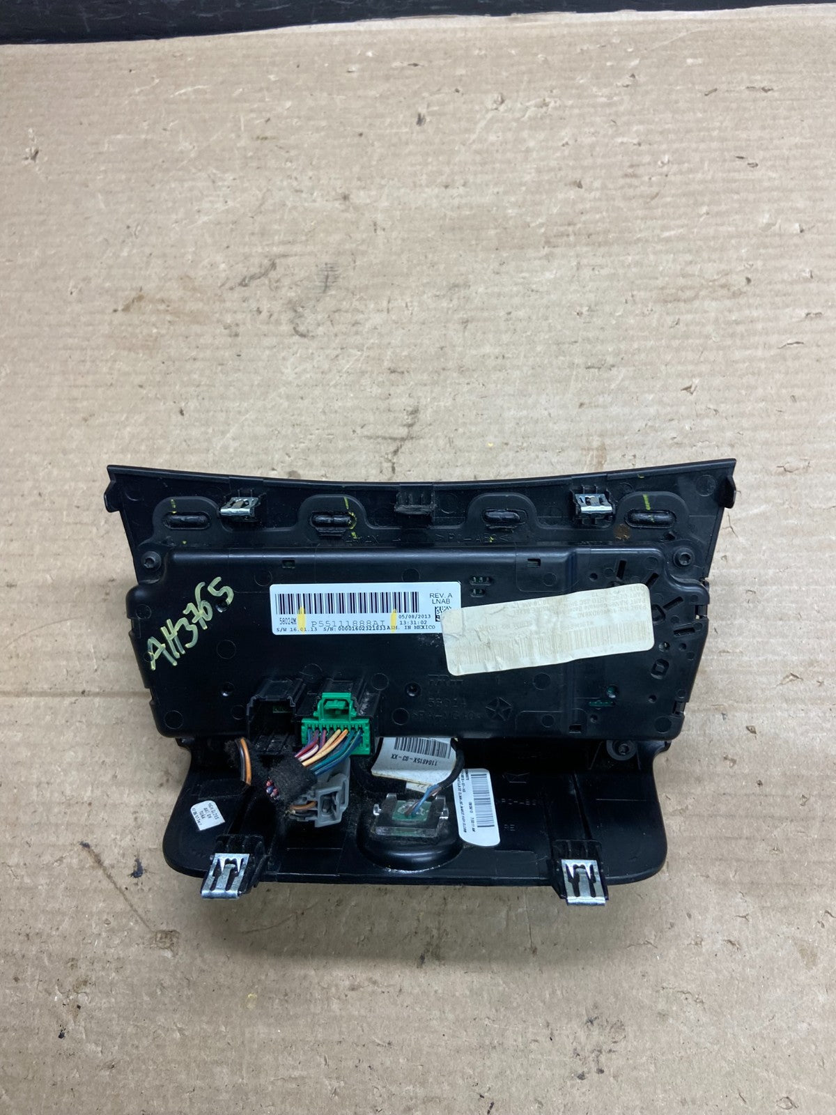 2011-2014 Chrysler 200 Heater AC Climate Switch Temperature Control ah3765 DG3