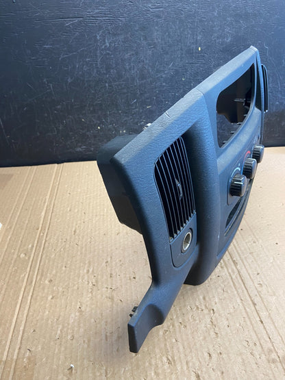 2002 to 2005 Dodge Ram Radio Climate Control Dash Air Vent Bezel Trim AF6352 DG3