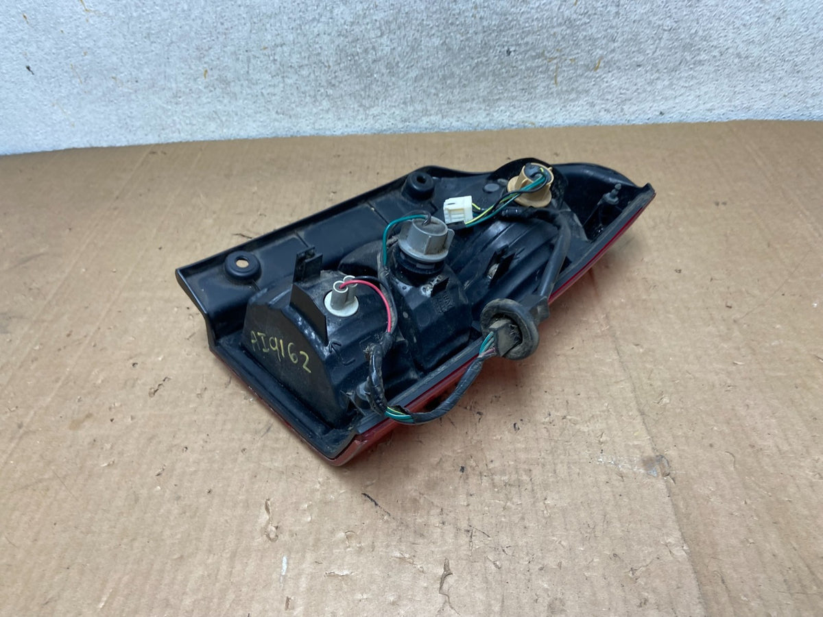 2005 to 2012 Nissan Pathfinder Tail light Left Driver Lh Side AI9162 LK7