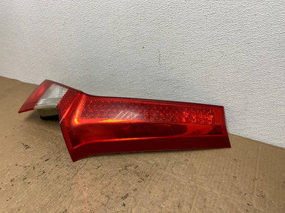 2008 to 2013 Volvo XC70 V70 Right Passenger Tail Light Upper Oem AB9896 DW1