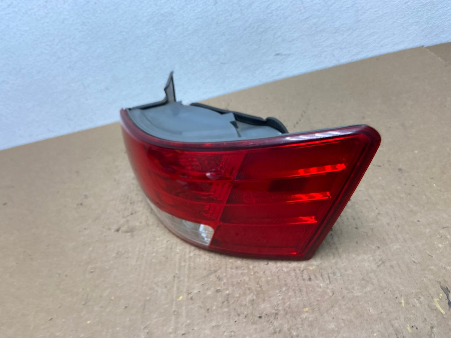 2006 2007 2008 Hyundai Sonata Right Passenger Rh Side Tail Light Oem AC1556 LK1