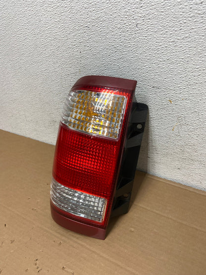 1999 to 2004 Nissan Pathfinder Left Driver Lh Side Tail light AD4154 LK1