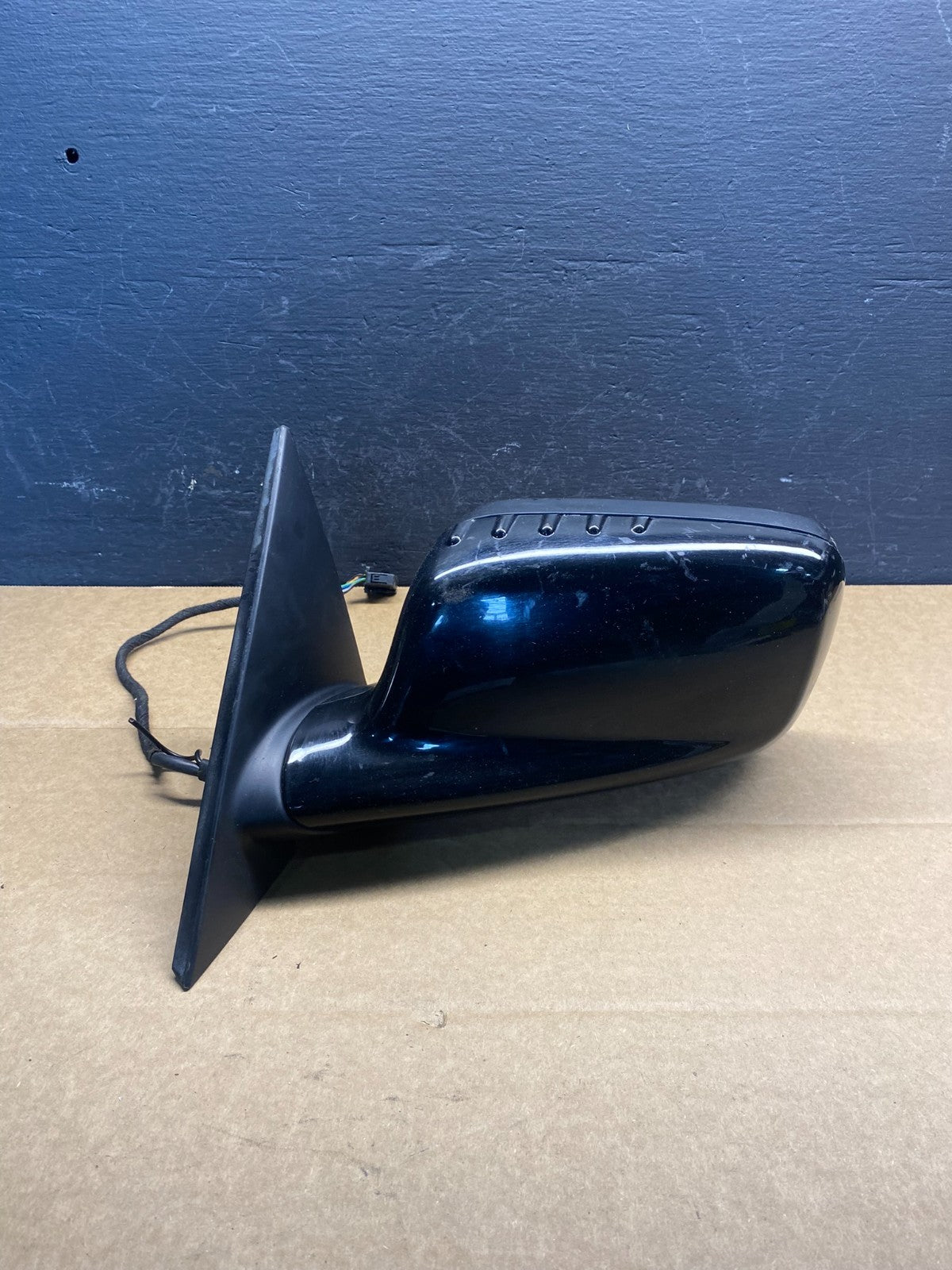 2002 - 2005 BMW 7 745i Series Left Driver LH Side View Door Mirror ac7937 DG0