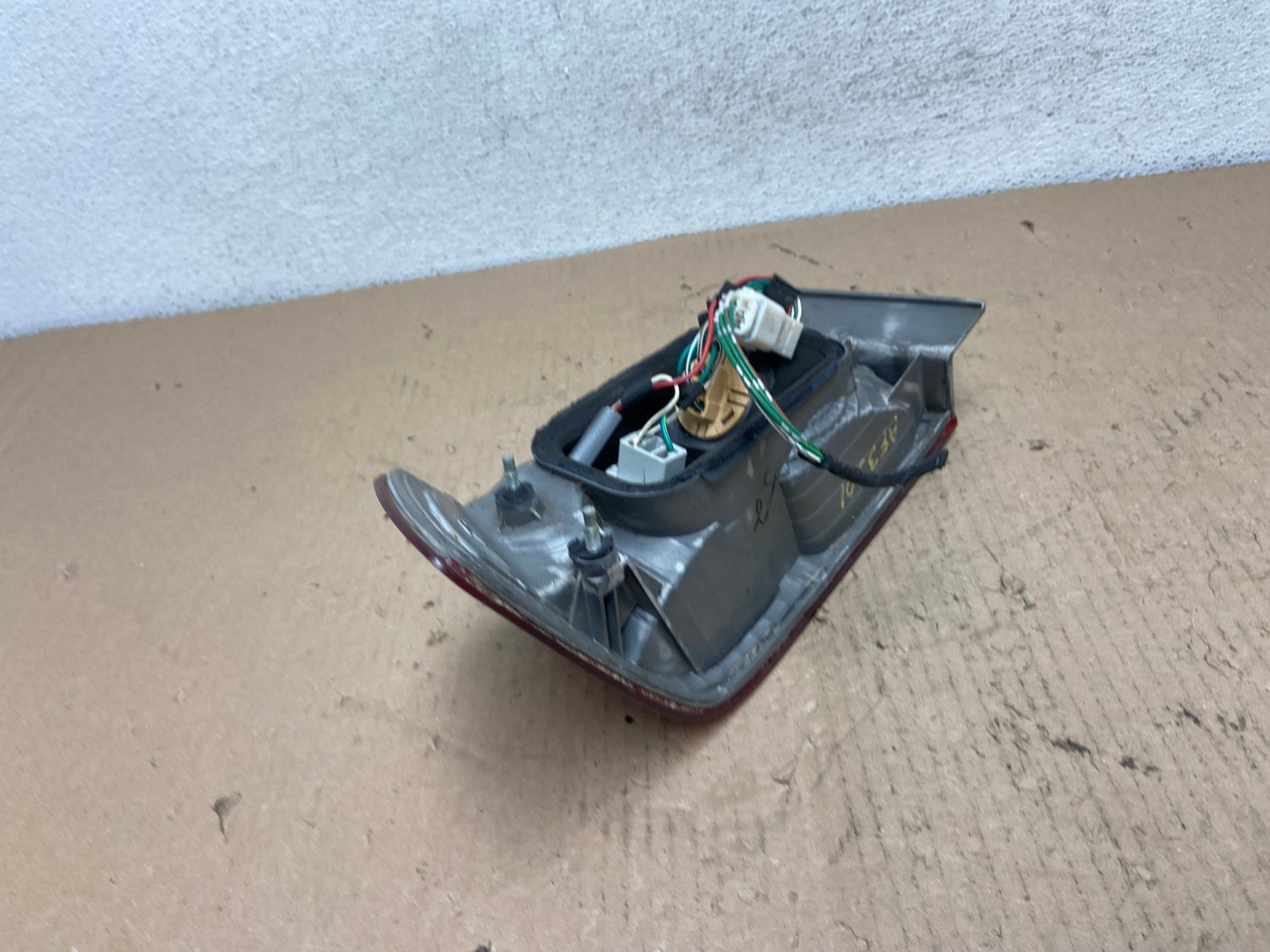 2000 to 2001 Toyota Camry Right Passenger Rh Tail Light AF3301 LK5