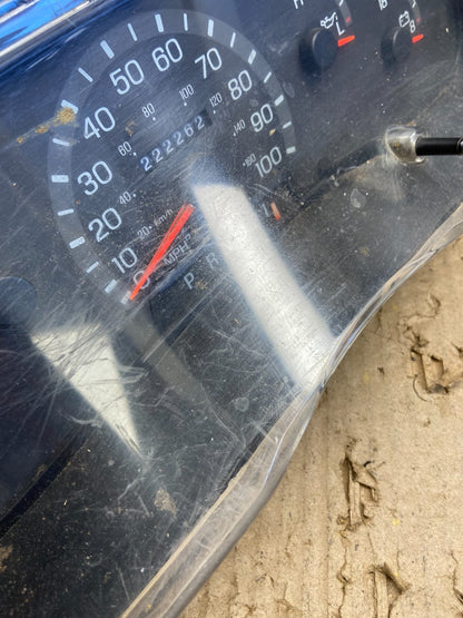 2001-2002 Ford Econoline E250 E350 Van Speedometer Instrument Cluster ab5777 DG1