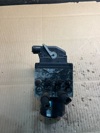 2011-2014 Ford E-150 E150 E250 E350 ABS Anti-Lock Brake Pump Module x8786 DG2