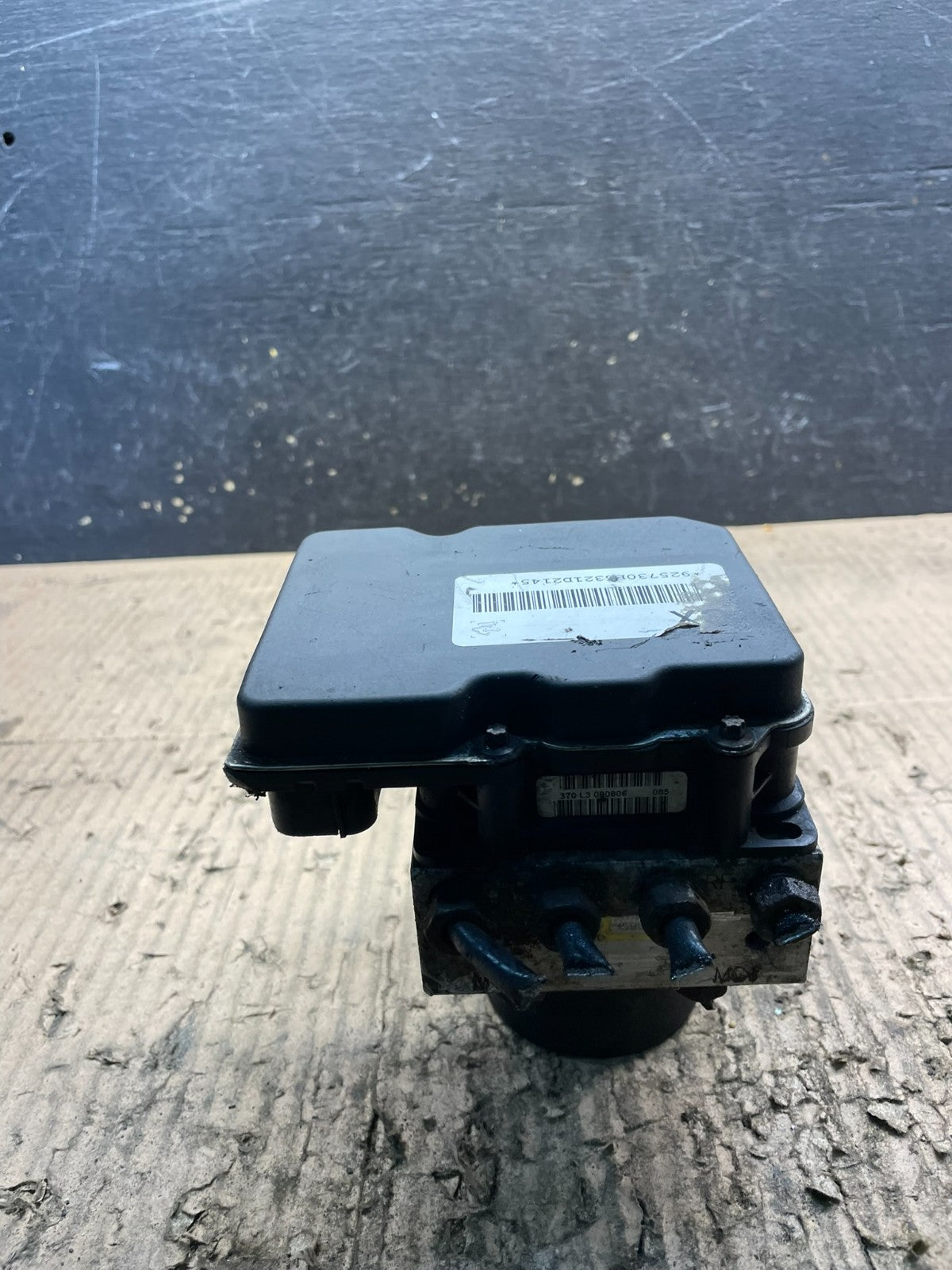 2007 to 2008 Chevrolet Tahoe ABS Pump 19244882 OEM Module v6433  DG2