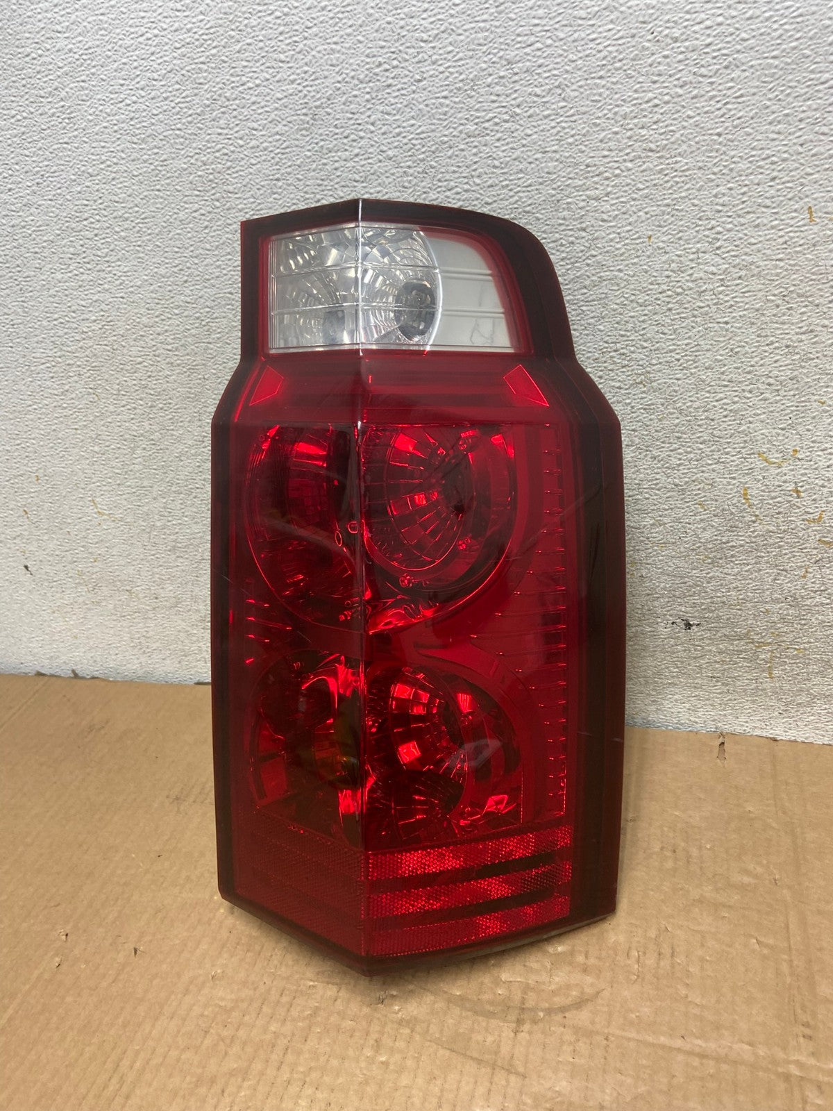 2006 to 2010 Jeep Commander Right Passenger Side Tail Light AI6991 LK0
