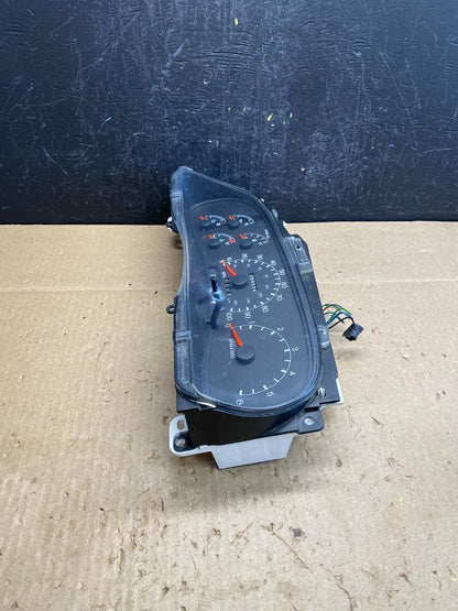 1999 - 2001 Ford F150 F-150 Speedometer Cluster Gauge ac6770 DG2
