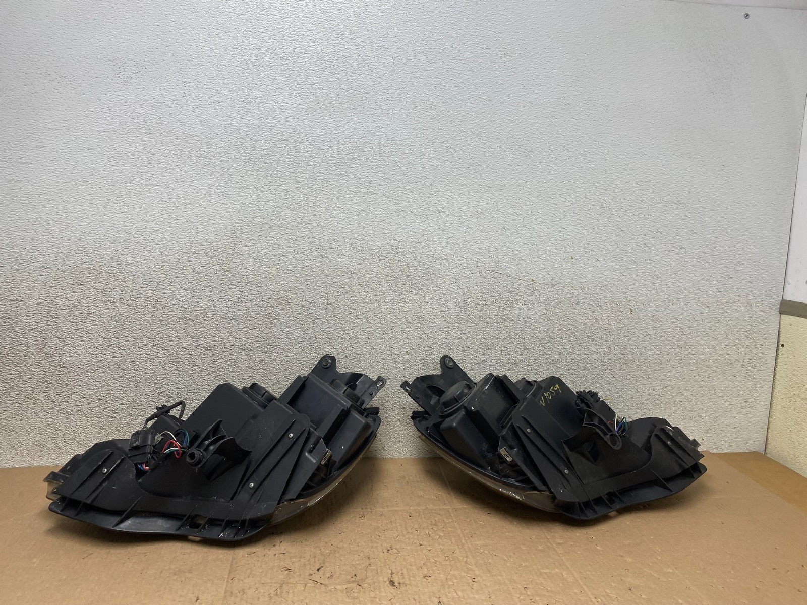 2007 to 2012 Gmc Acadia Left+Right Side Set LED Black Headlights  W1059 DG12