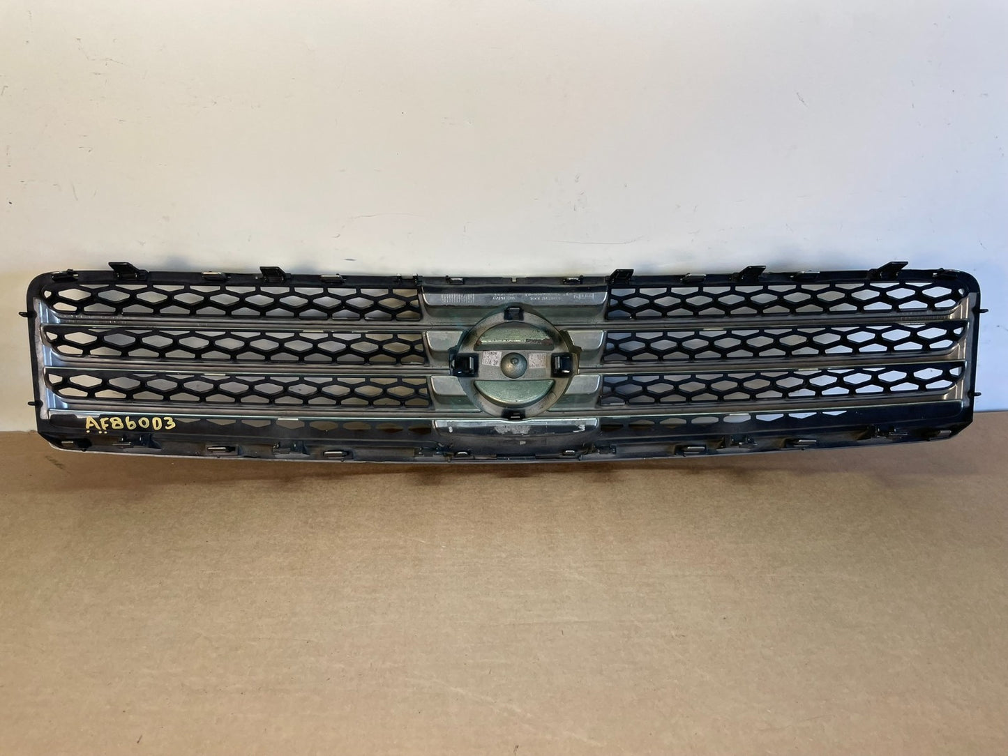 2009 to 2011 Nissan Maxima Front Upper Grill Grille 62070-9N00A AF8603 DG3