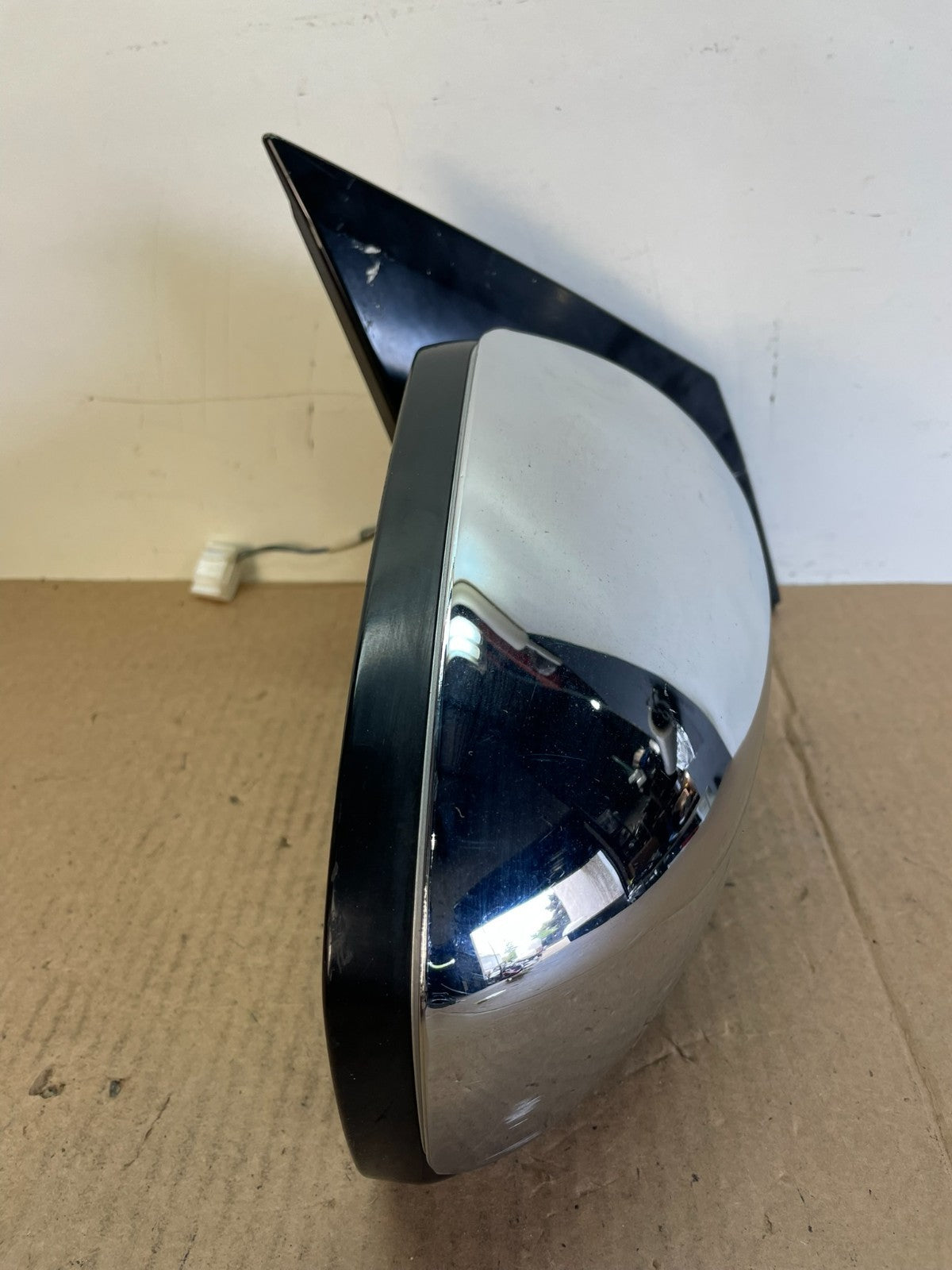 2009 to 2014 Nissan Murano Right Passenger Side View Door Mirror AH6251 DW10