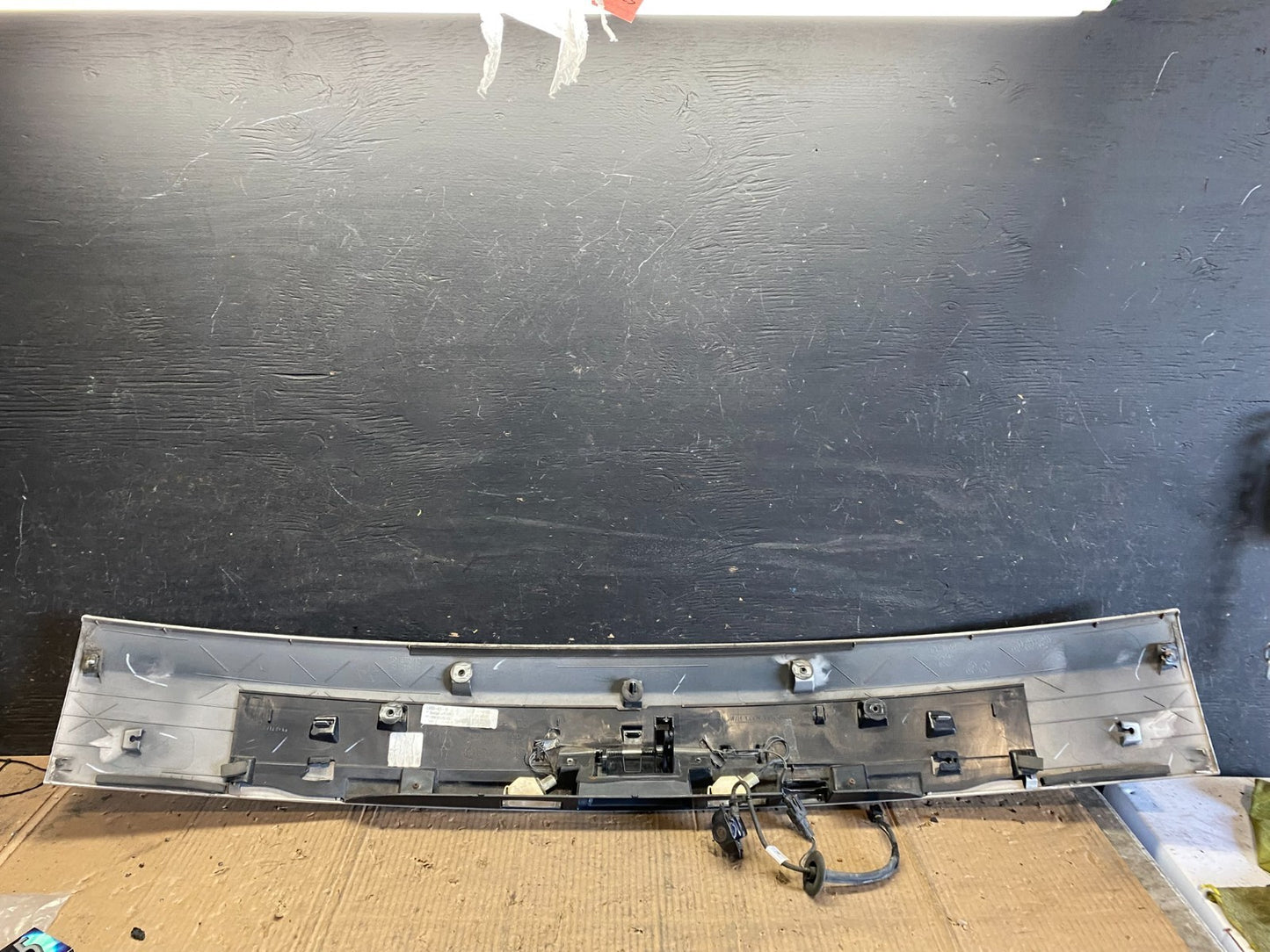 2011-2018 Dodge Grand Caravan Rear Tail Gate Trim Molding Panel OEM S9717 DG9