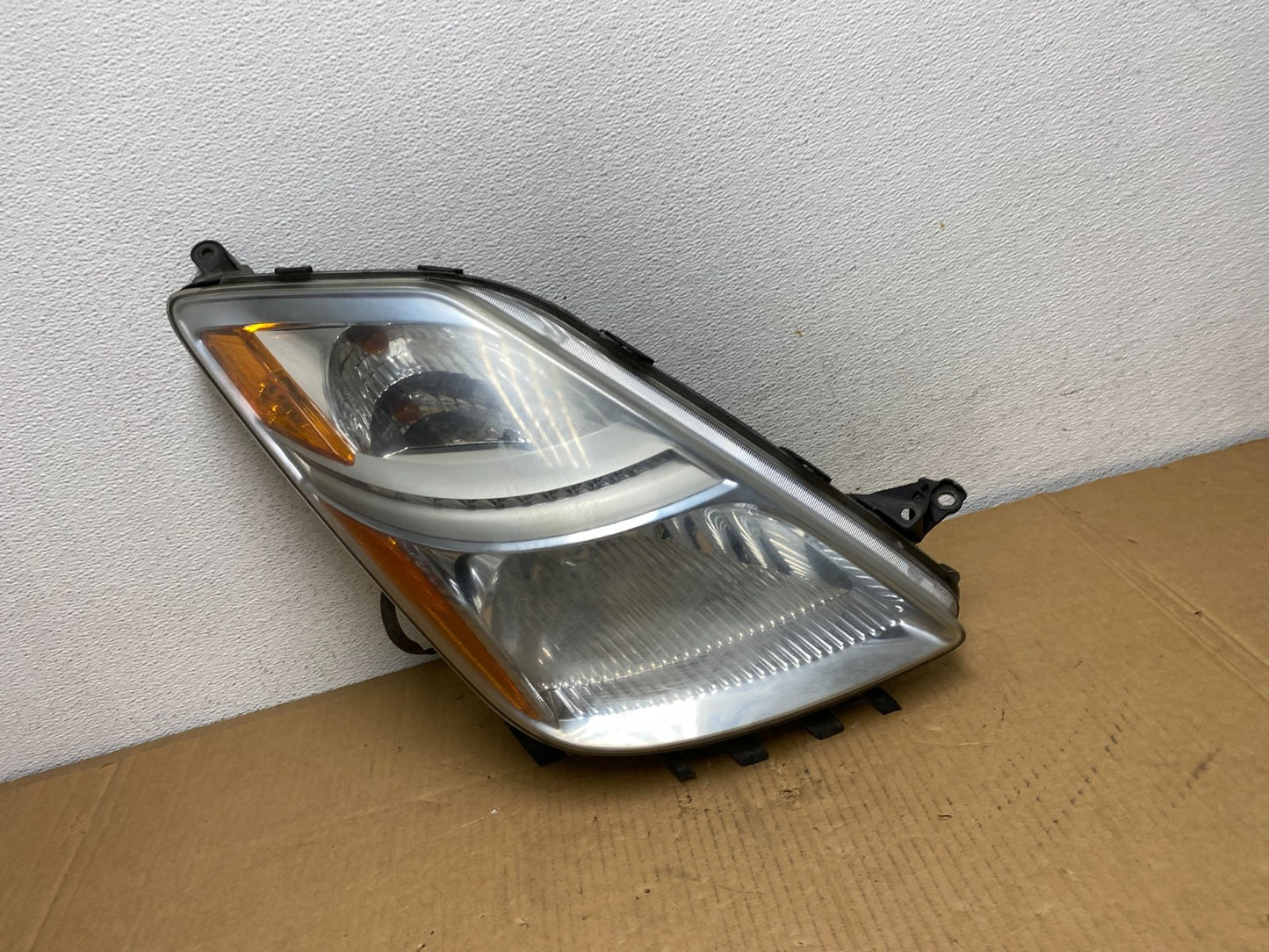 2006-2009 Toyota Prius Right Passenger Rh Side Headlight Xenon HID AD0793 DW0