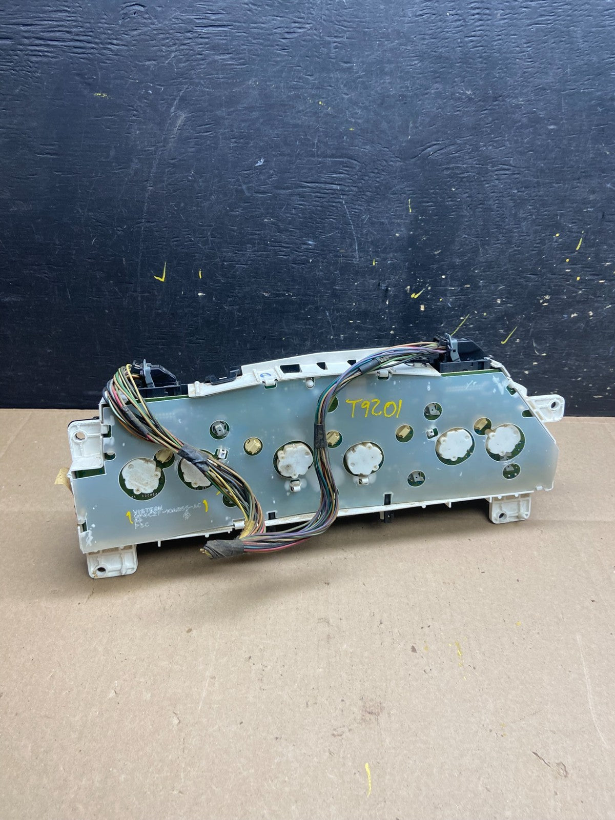 2004 to 2008 Ford E150 E250 E350 Gauge Speedometer Cluster t9201 DG4