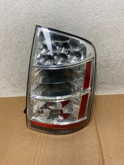 2006 to 2009 Toyota Prius Tail Light Right Passenger Side AI5674 LK0