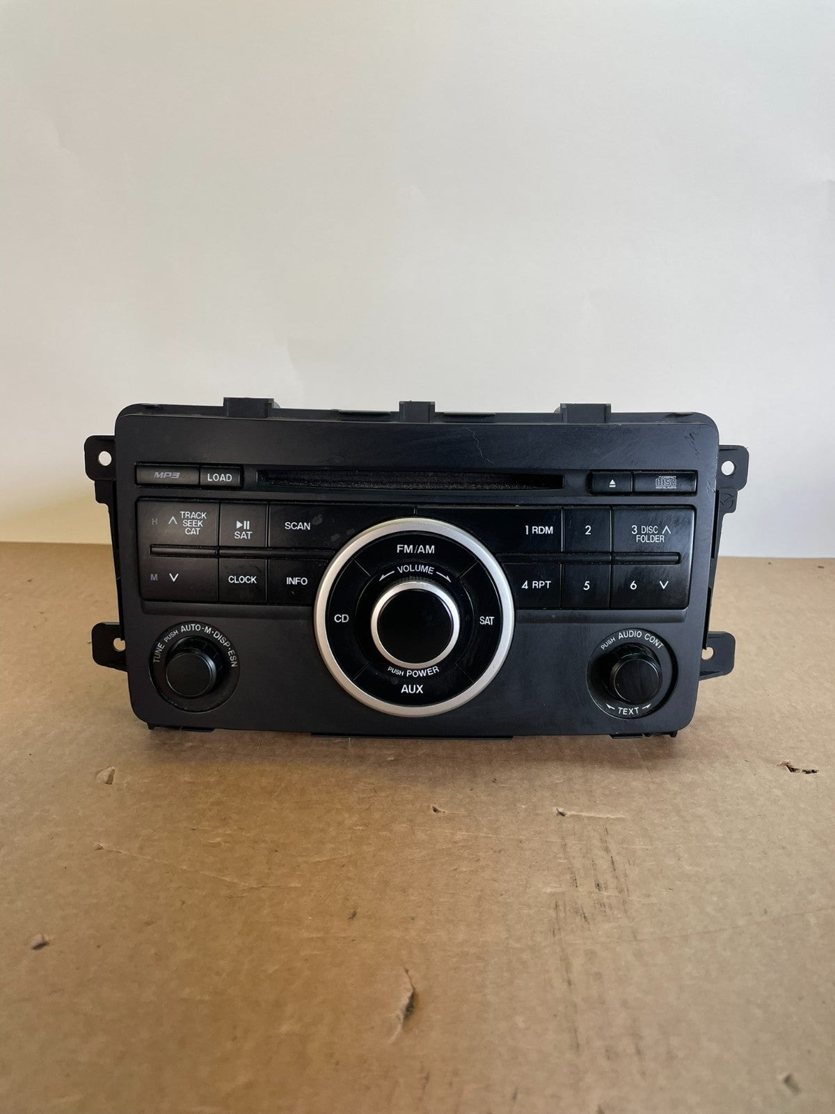 2010 2012 Mazda CX9 CX-9 Radio Stereo CD MP3 Player Screen Display AG2966 DG0