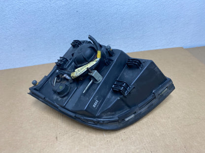 2006-2010 Mercury Mountaineer Right Passenger Rh Side Halogen Headlight AC17735