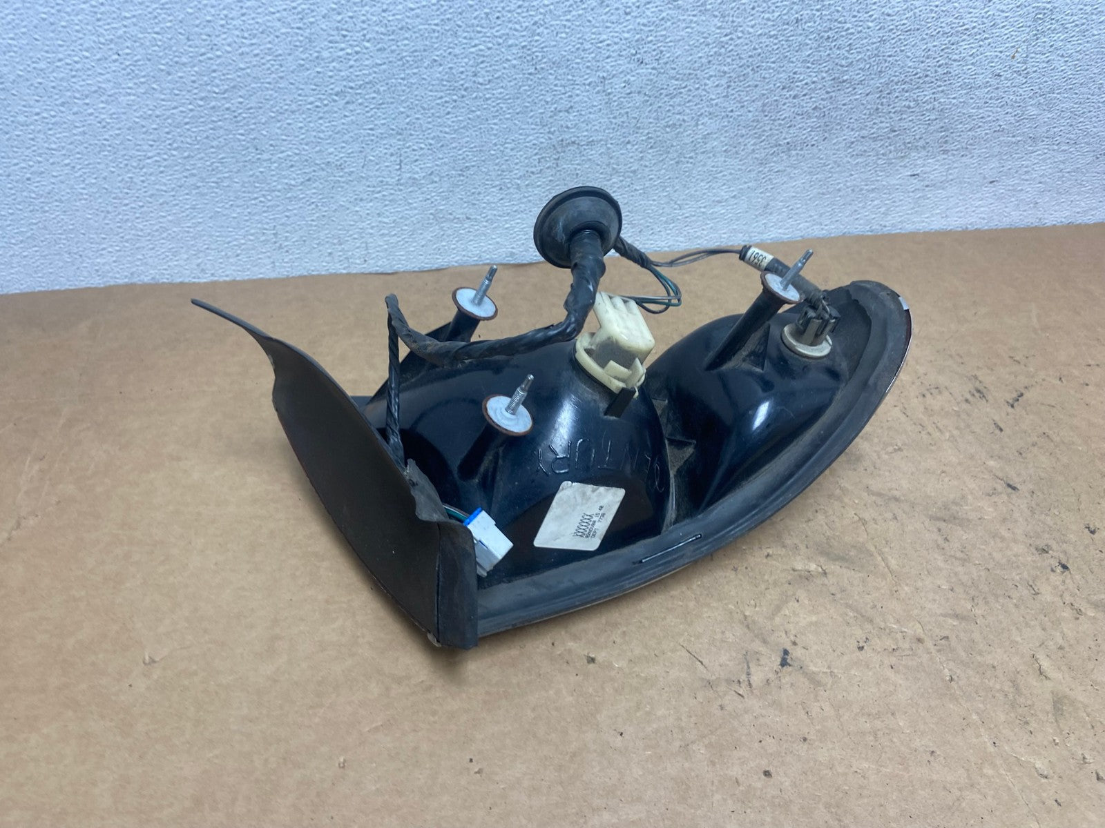 1997 to 2005 Buick Century Right Passenger RH Side Tail Light AD5264 LK4