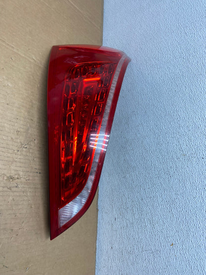 2009 to 2012 Audi Q5 Left Driver LH Side Tail light AD0906 LK1