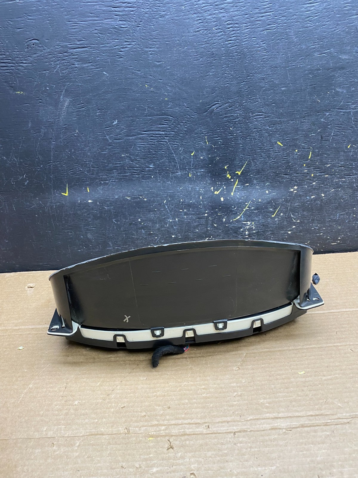 2010 20011 Chevrolet Express Speedometer Cluster Gauge w0285 DG3