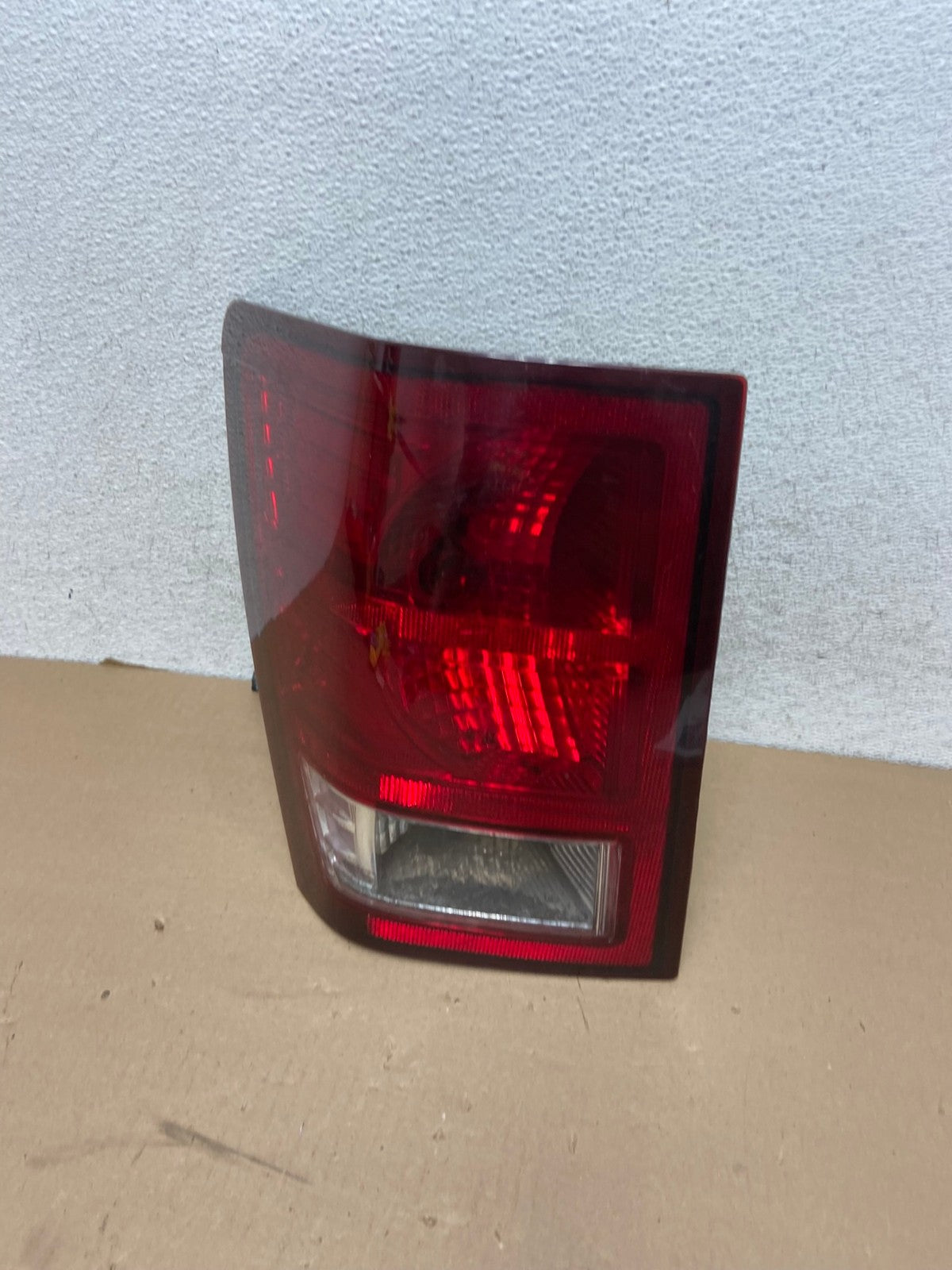 2007 to 2010 Jeep Grand Cherokee Left Driver Lh Tail Light AG3345 LK0
