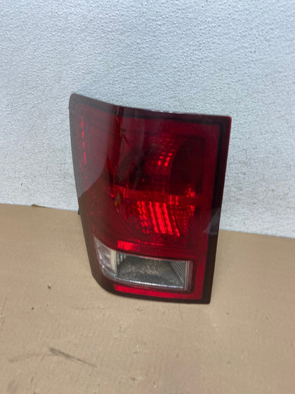 2007 to 2010 Jeep Grand Cherokee Left Driver Lh Tail Light AG3345 LK0