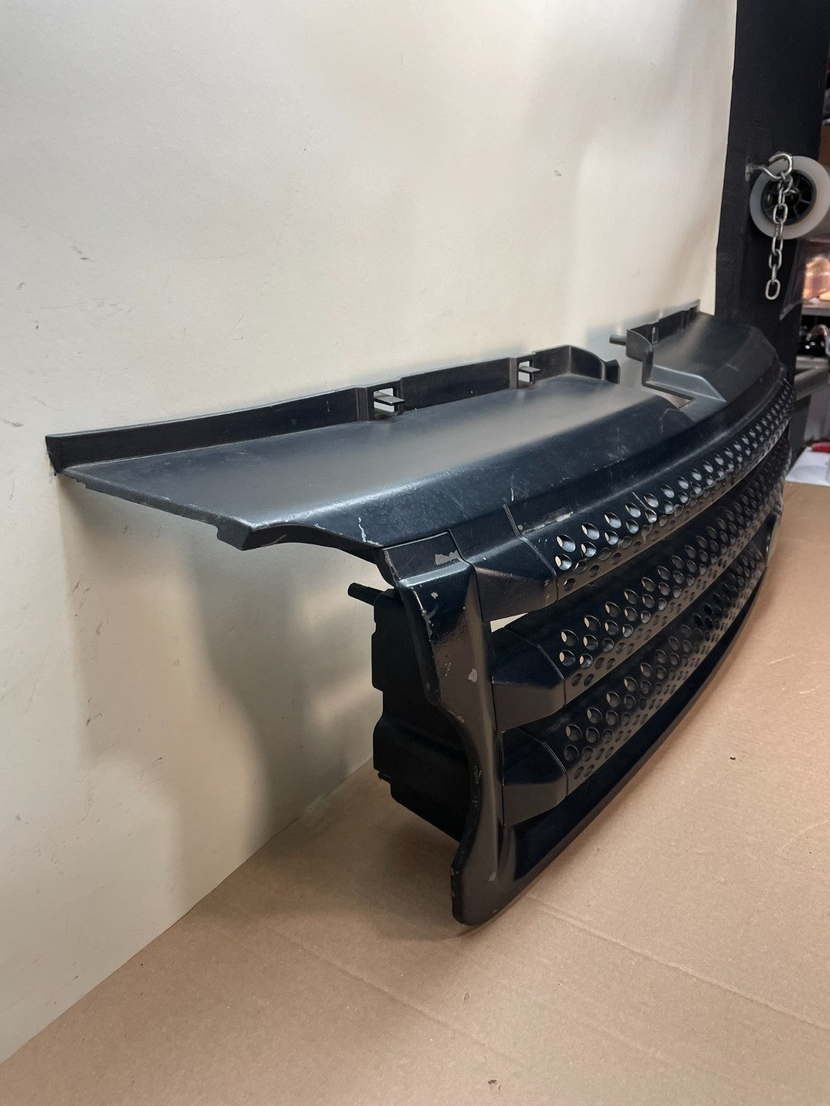 2006 - 2009 Land Rover Range Rover Sport Front Mesh Grille Upper Grill AI8621 DG2