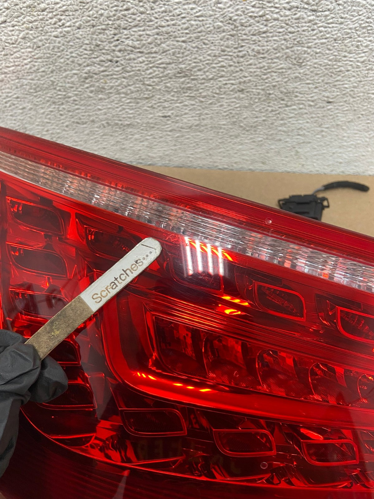 2009 to 2012 Audi Q5 Left Driver LH Side Tail light AG4739 LK4