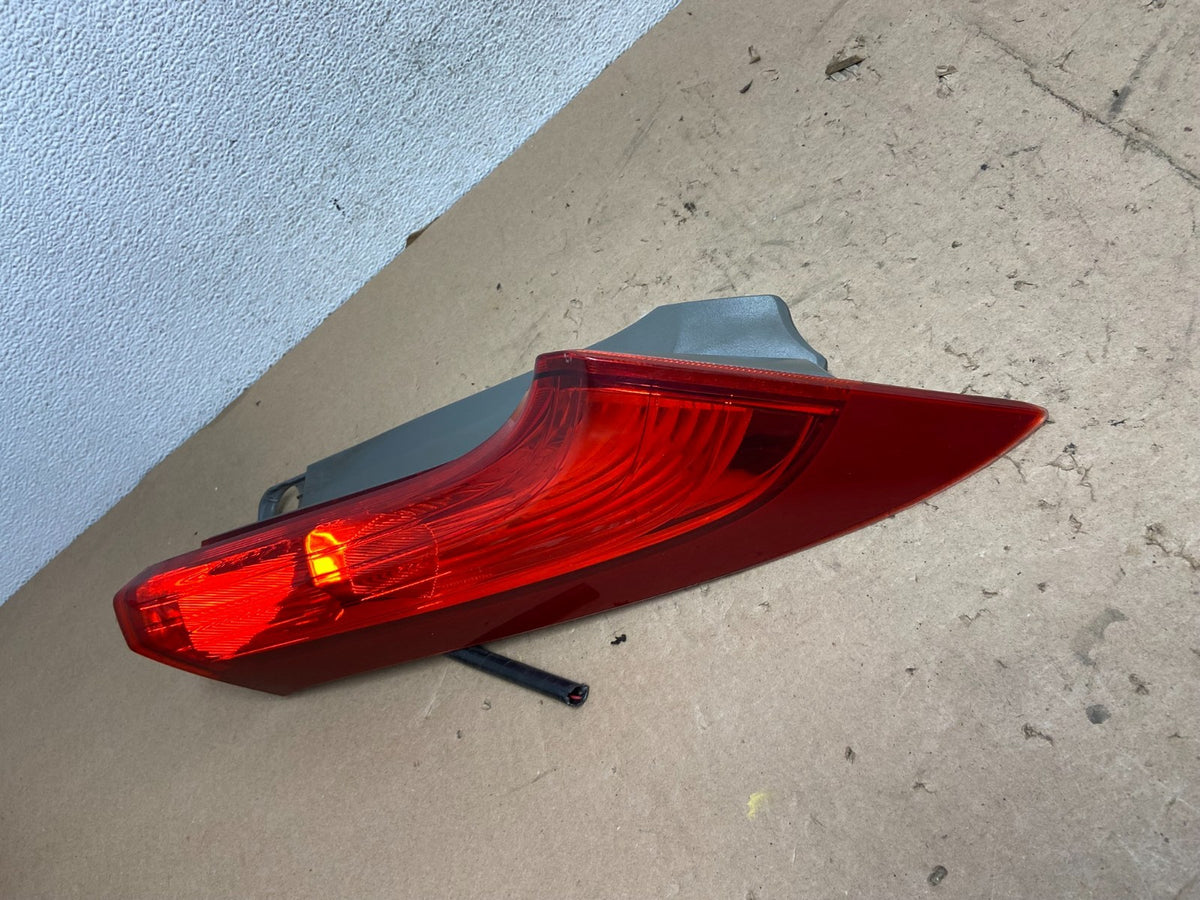 2012-2014 Honda Crv Cr-v Right Passenger Rh Side Upper Tail Light AG5698 DW1