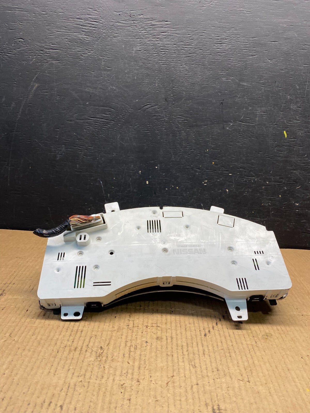 2005 to 2007 Nissan Titan Armada Speedometer Cluster Gauge Bezel M4542 PS5