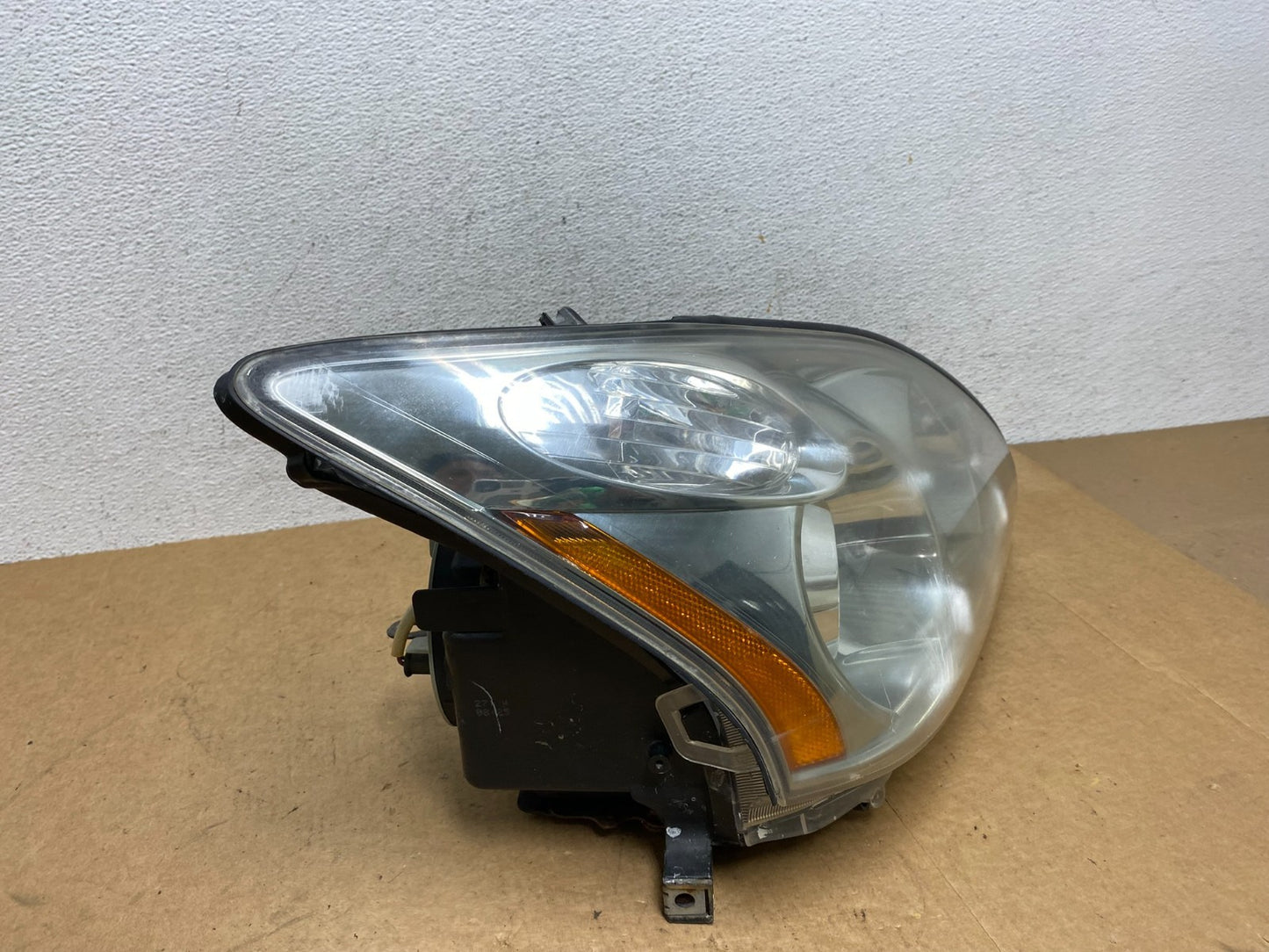 2004 - 2009 Lexus RX330 RX350 Xenon Right Passenger Side Headlight AE3236 DW2