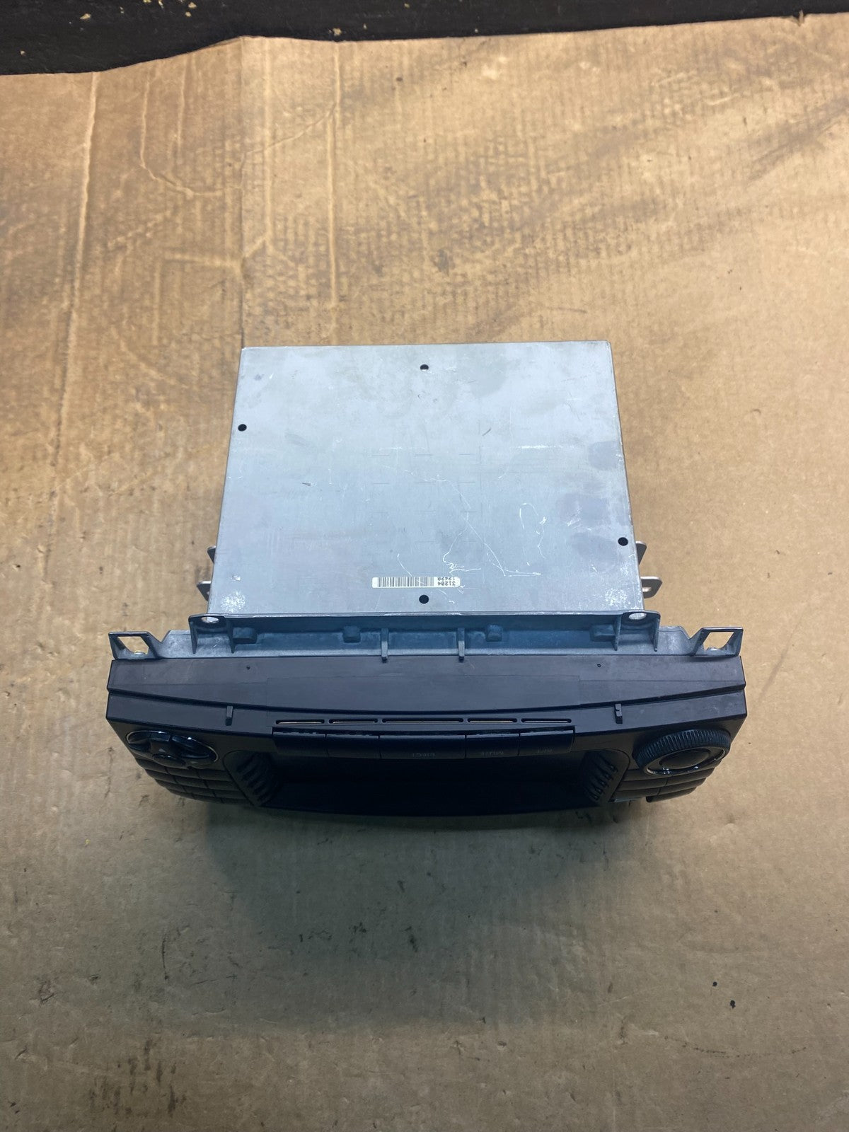 2004 2005 2006  Mercedes S430 S500 Radio Navigation Screen Display aa3112 DG4