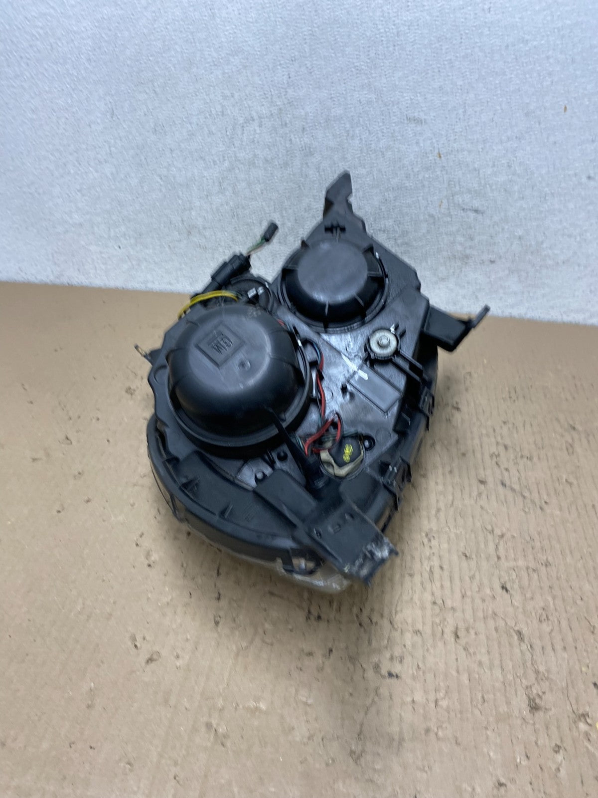 2016-2018 Chevrolet Equinox Right Passenger RH Halogen Headlight AF7193 DW6