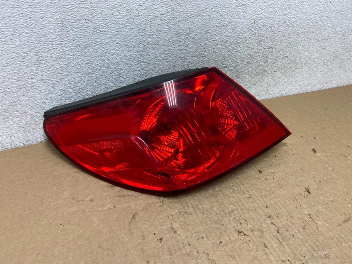 2009 2010 Chrysler Sebring Sedan Left Driver LH Side Tail Light AF8027 DG2