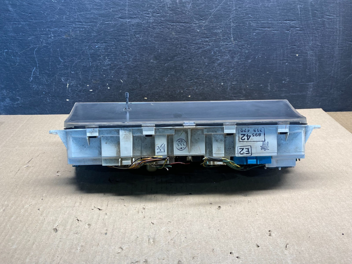 1992 to 1995 Toyota 4Runner Instrument Cluster 83200-35220 AG9417 PS3