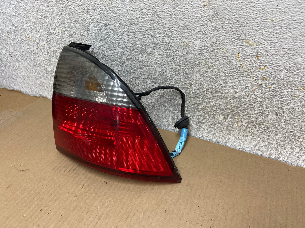 2003 2004 2005 2006 Lincoln Ls Right Passenger RH Tail Light AH3017 LK2