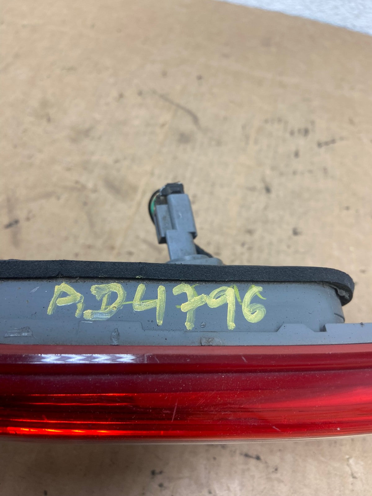 2013-2015 Infiniti JX35 QX60 Right Passenger Led Tail Light Inner AD4796 LK5