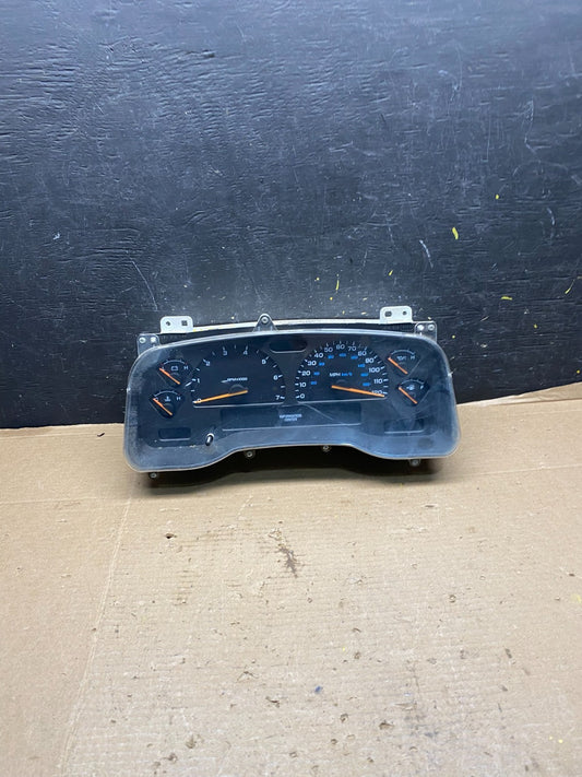 2001 2002 2003 Dodge Durango Speedometer Instrument Cluster Gauge R2817 DG0