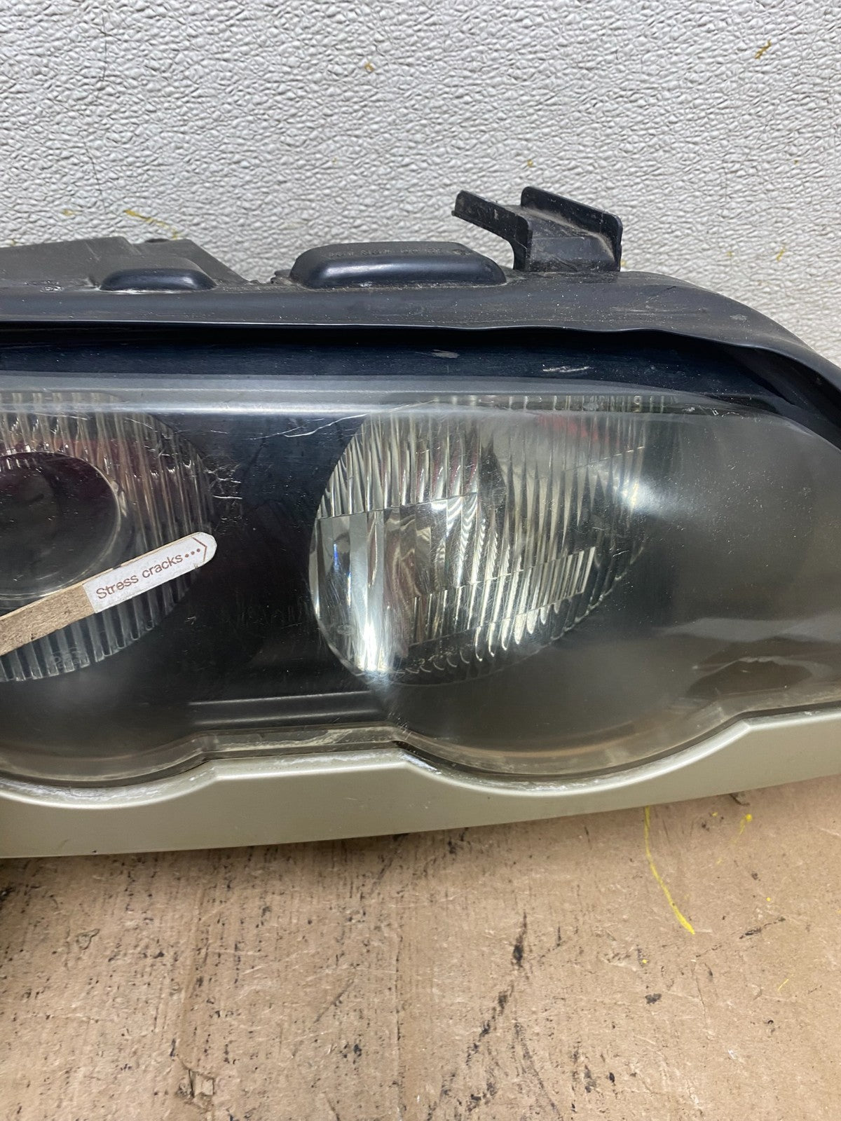 Xenon 2000 - 2003 Bmw X5 E53 Headlight Right Passenger RH Side OEM S1090 DW5