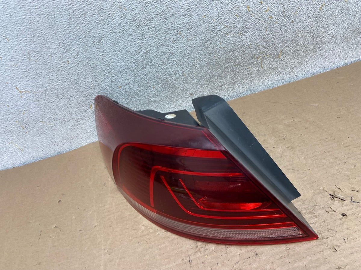 2013 to 2017 Volkswagen CC Left Driver LH Side LED Tail Light AI0984 LK1