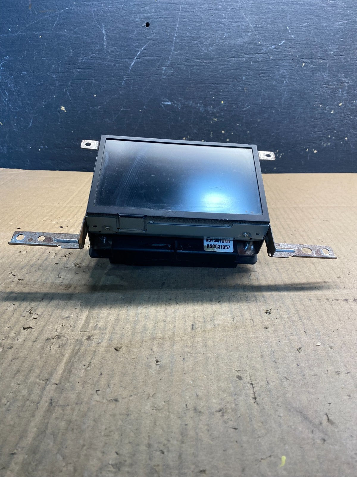 2008 to 2012 Nissan Armada QX56 Display Screen Information OEM AA7828  DG2