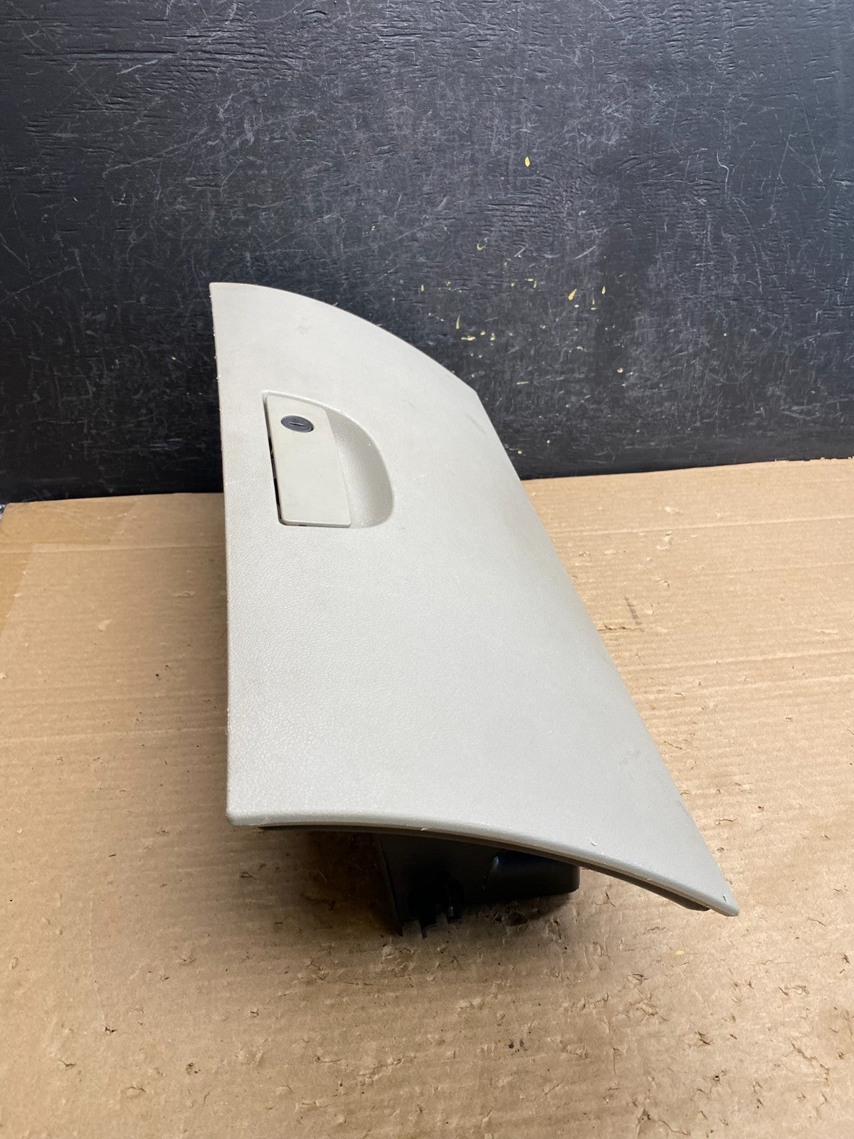 2006-2014 Dodge Charger Challenger Front Right RH Storage Glove Box AG8346 DG1