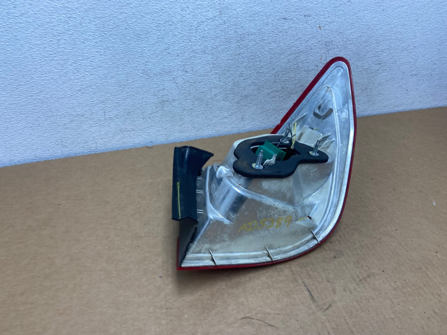 2007 to 2009 Lincoln MKZ Zephyr Left Driver Lh Side Tail Light AD5389 LK7