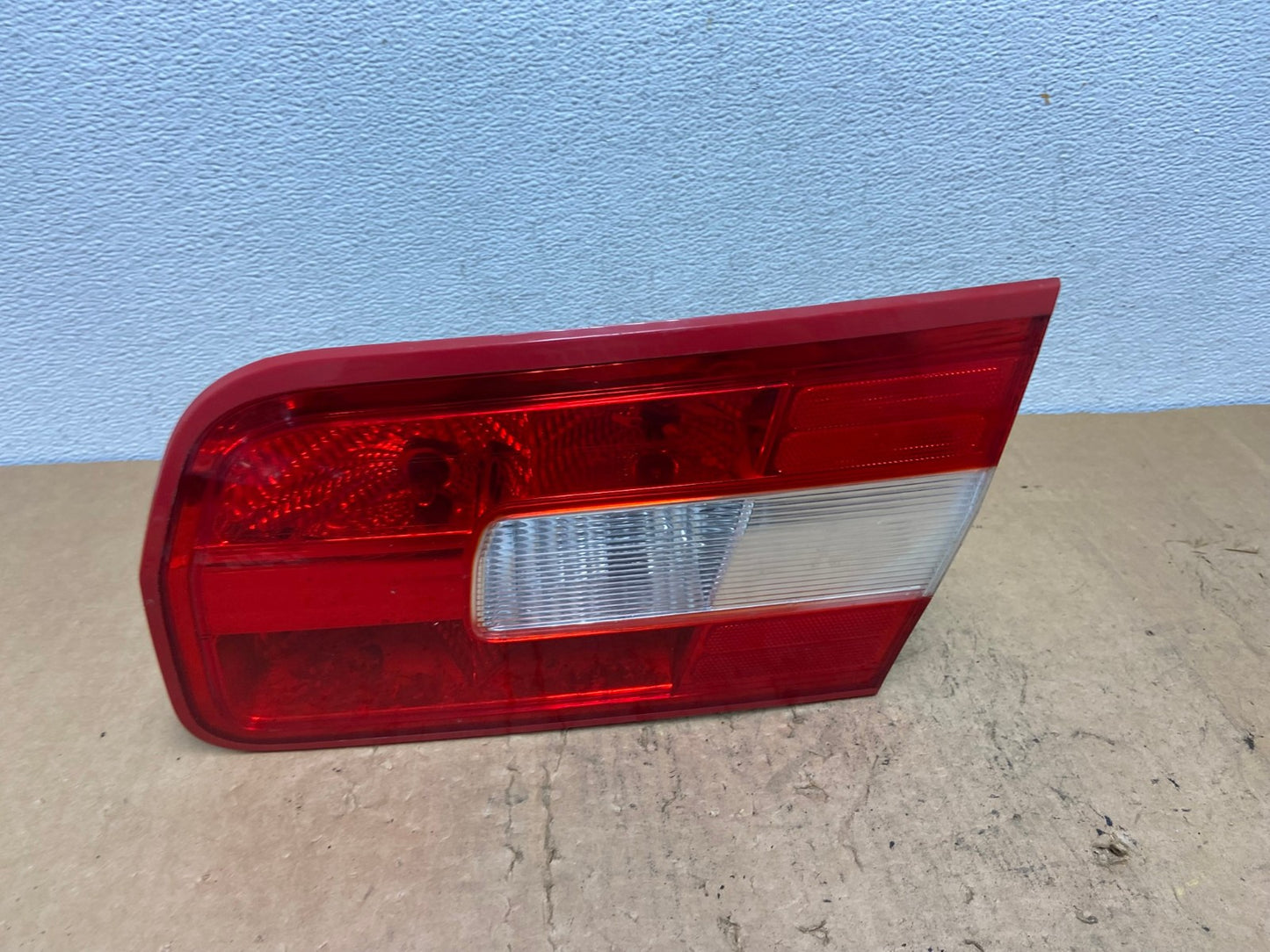 2007-2009 Lincoln Zephyr MKZ Right Passenger Side Tail Light Inner AD0505 LK0